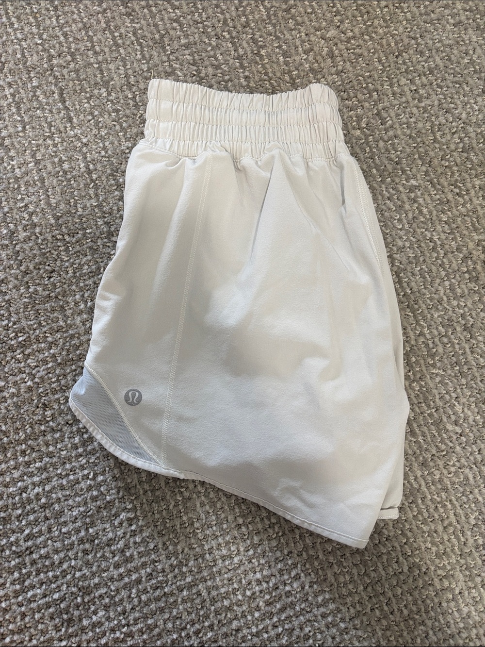 Lululemon Hotty Hot Short
